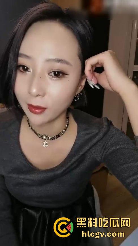 呼和浩特麻辣烫老板娘【孙娜】欠债关店两月无奈下海!肛交内射私拍外泄震惊全网!-1