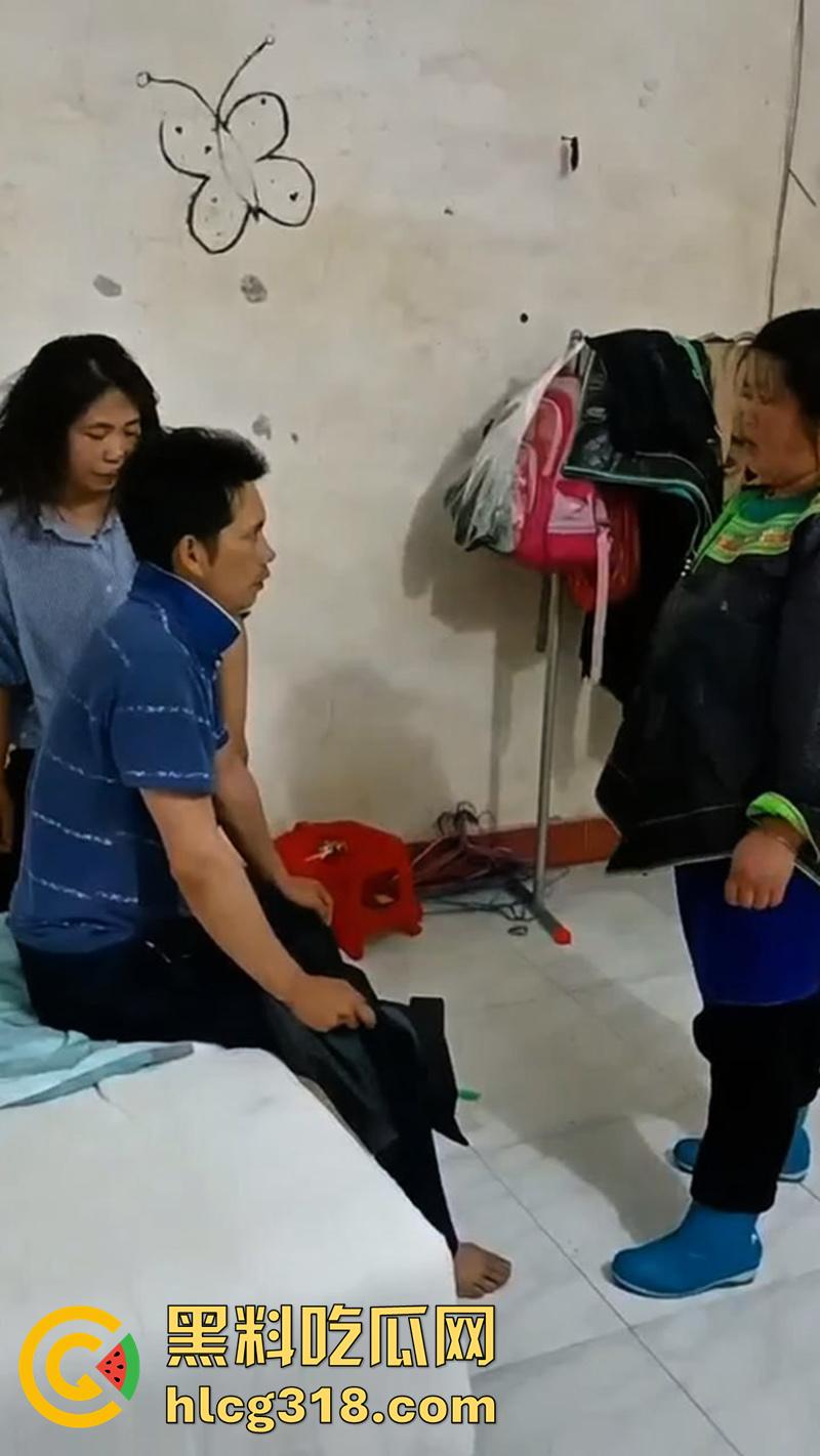 肥猪妻子带人捉奸，老公竟出轨同村骚妇，趁老公外出打工睡遍全村，果然玩的就是个骚劲啊！-10