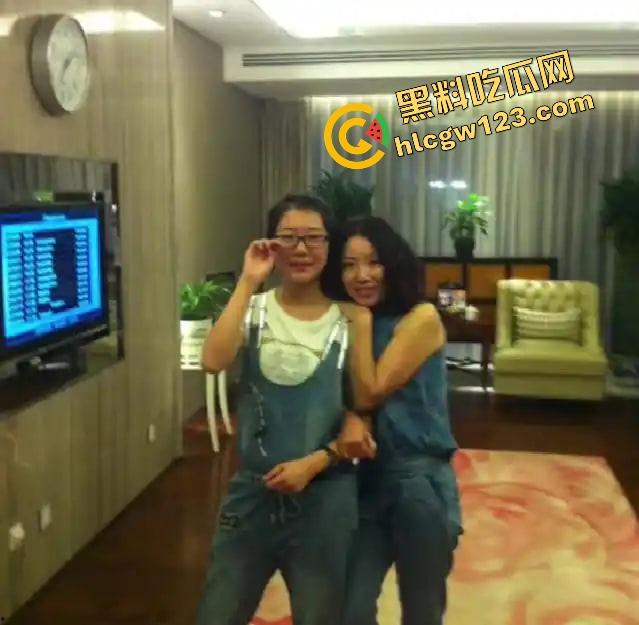 成都27岁海归女子家门口被砍身亡，精神病免死卡再上热搜，凶手一句正当防卫，人就白死了？-5