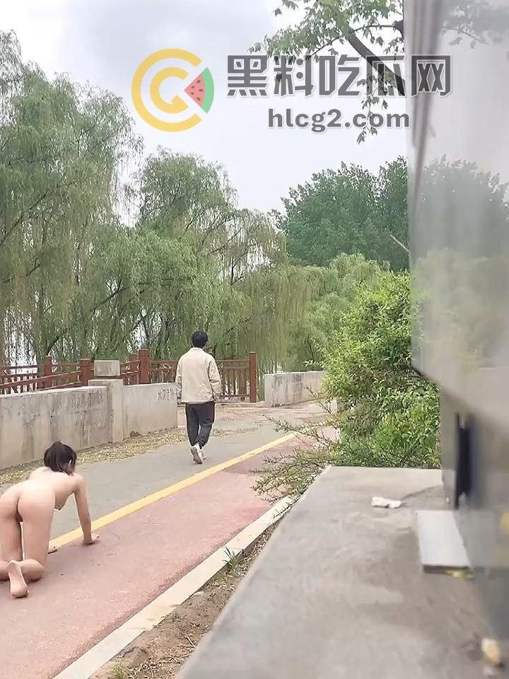 05软萌小萝莉「苏苏」,最爱户外露出狂欢,娇嫩少女变身极致母狗,真是反差萌到极致-4