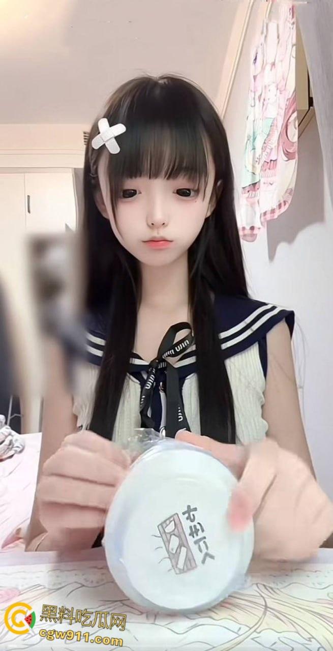 抖音网红萝莉【呆呆呓】,JK制服户外假屌自慰,线下约炮被大哥调教,狗链无套后入猛操,嫩穴高潮喷汁!-3