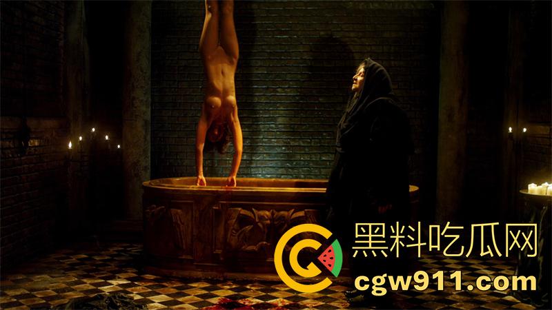 长腿御姐女神【吉米莫瑞】，全裸出演血腥恐怖电影《天师斗僵尸2》，超美吸血鬼的性感诱惑，好想被姐姐咬一口啊！-9