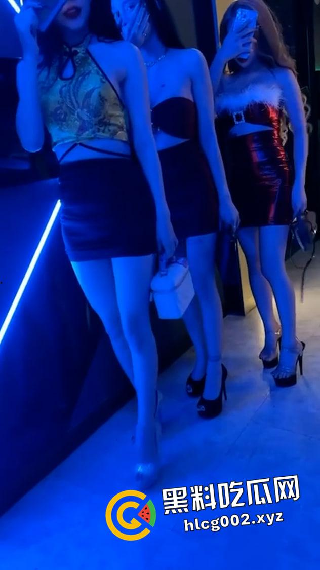 玩归玩 闹归闹 KTV里别拍照!选妃现场 难道这就是天堂吗-7