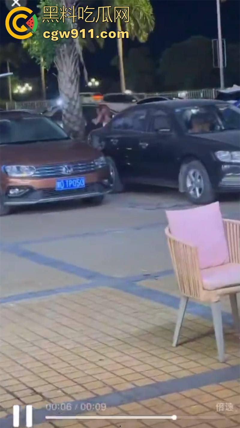 果然色字头上一把刀啊, 防城港市骚逼玩大了,偷情被老公发现,直接提刀砍杀情夫,这回做鬼也风流了!-6