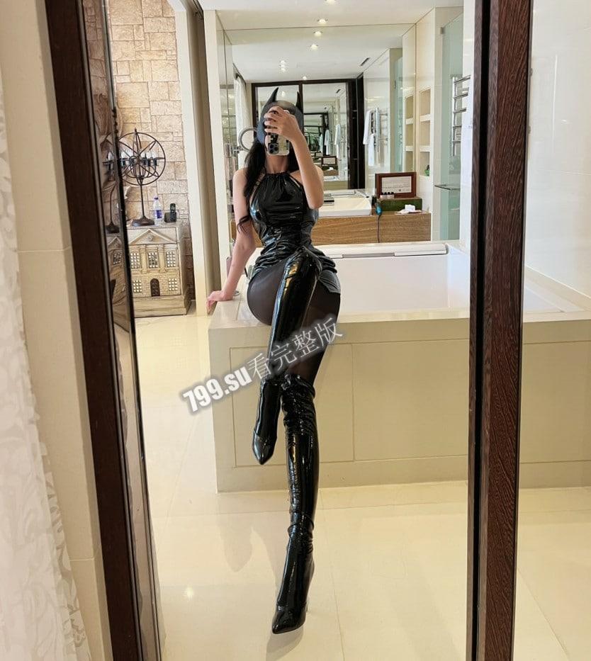 抖音百万粉丝!九头身 1.84 米红唇艳女仆葛征 土豪 1V1 视频泄漏!-3