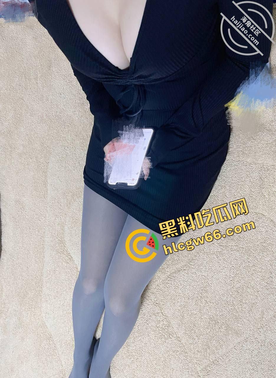 海角精品帖子，巨乳表姐住我家.在大城市的网红表姐被渣男伤透了心，瞒着家人要偷偷跑回来！-23