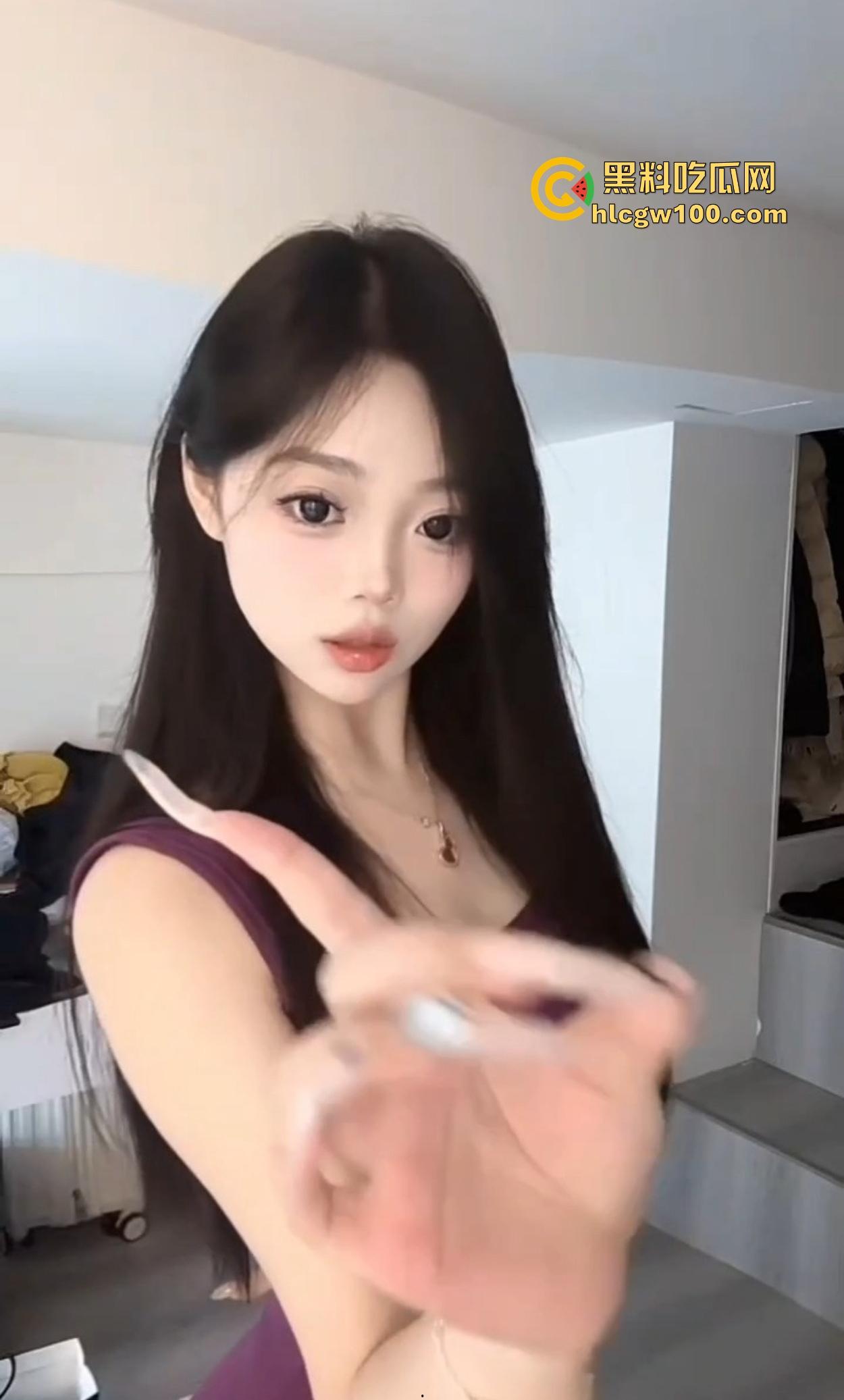 2025新年第一车震,河北【冀TF05906】车主田野激战,小蜜骑电动车赴约挨操,村口卫生纸撒一地!-2