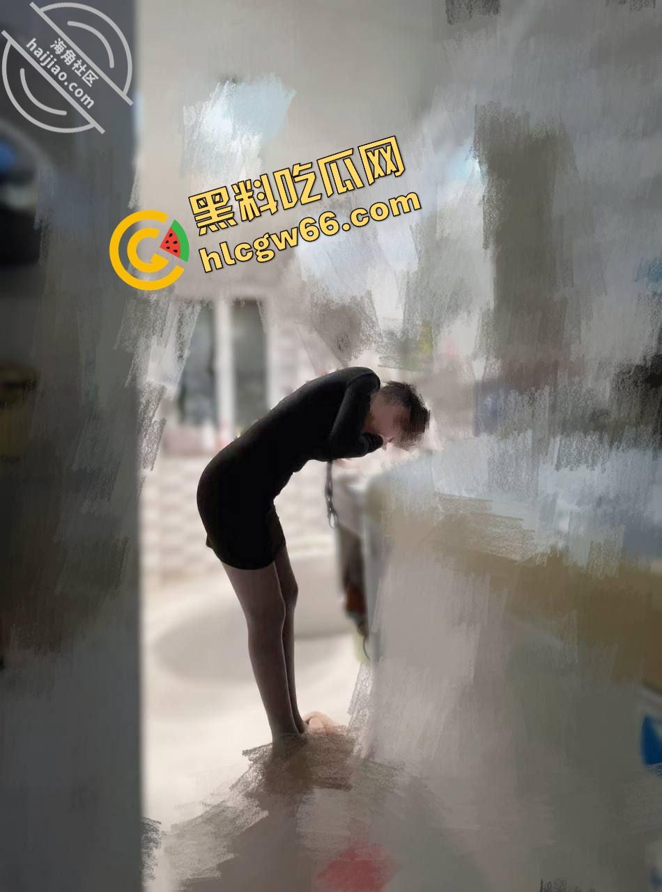 海角精品帖子，巨乳表姐住我家.在大城市的网红表姐被渣男伤透了心，瞒着家人要偷偷跑回来！-38