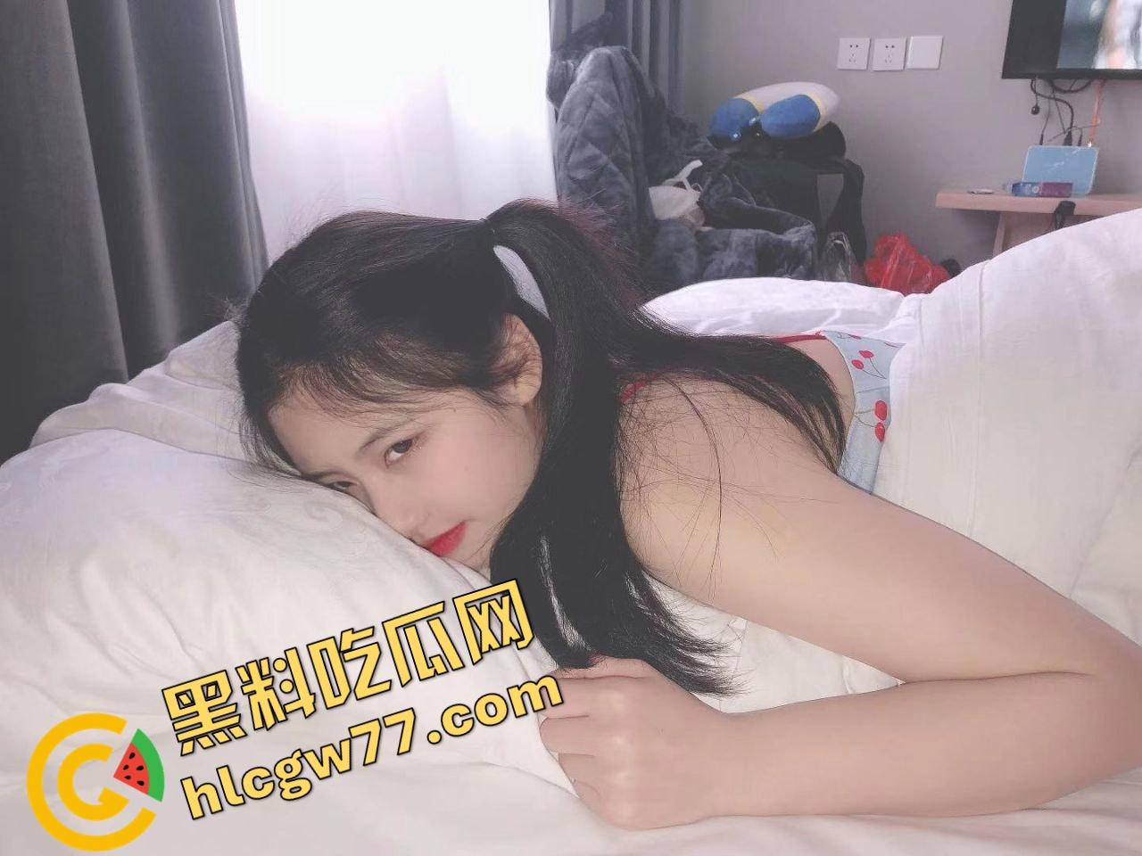 宁夏清纯系大学生【杨梦兰】甜美学妹床上变小妖精,粉嫩蜜穴夹得猛男叫苦!-6