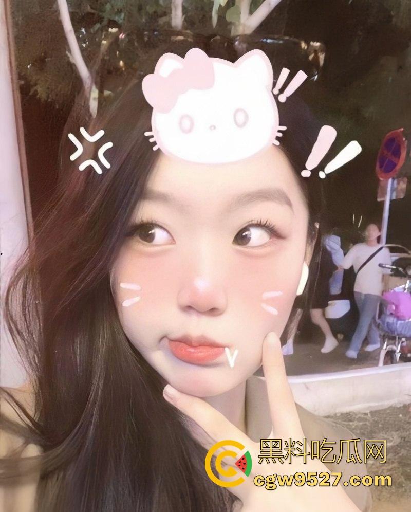 长春某小学教师【方玉玲】自拍性爱视频泄露,酒店情趣诱惑金主,骚穴被大屌狂轰滥炸,尽显媚态!-1