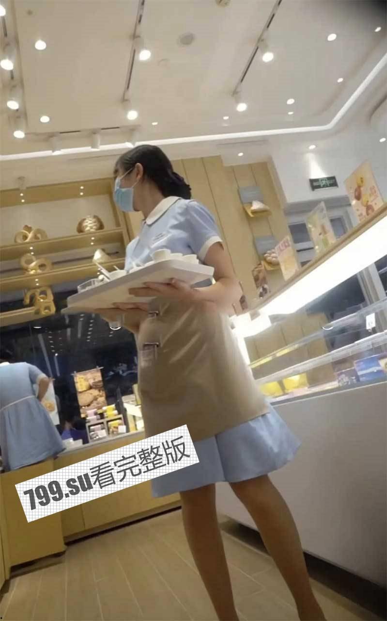 全网疯求!big 烟枪 好利来的瓜 大烟枪与好利来服务员多段视频在此!抖音热评 好利来的审美我还是认可的-1