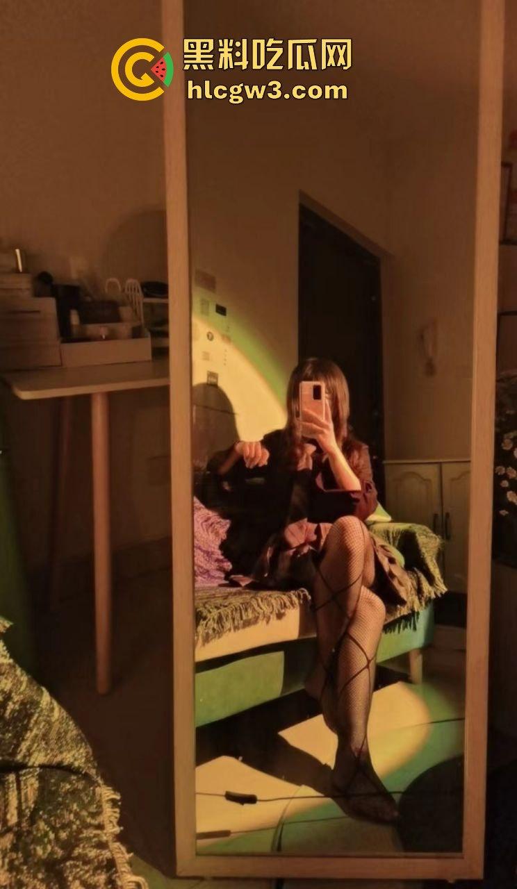 瓜友投稿聊城反差婊通过Soul疯狂约炮,两次后疑似性病,兄弟们警惕别中招!-5