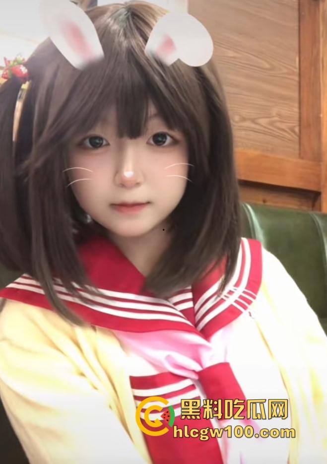 19岁学生骚婊【邵丽燏】土豪网调视频流出,乖乖掰逼拍内裤完成羞耻任务,小母狗本色暴露,真他妈骚到极致!-6