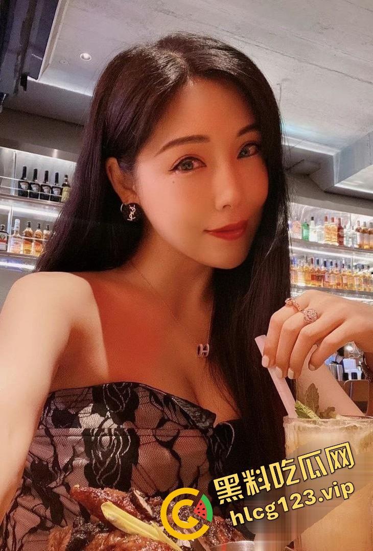 福建轻工职业技术大学女大学生【赵旭瑶】泄密!手法熟练堪比技师,啪啪视频火爆全网!-11