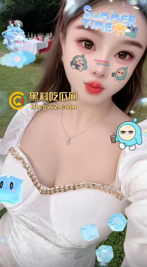 卖逼实捶!深圳网红布丁猫超顶犯罪级身材太诱人 业务太多还得预约 21分30秒千元包夜视频曝光-3