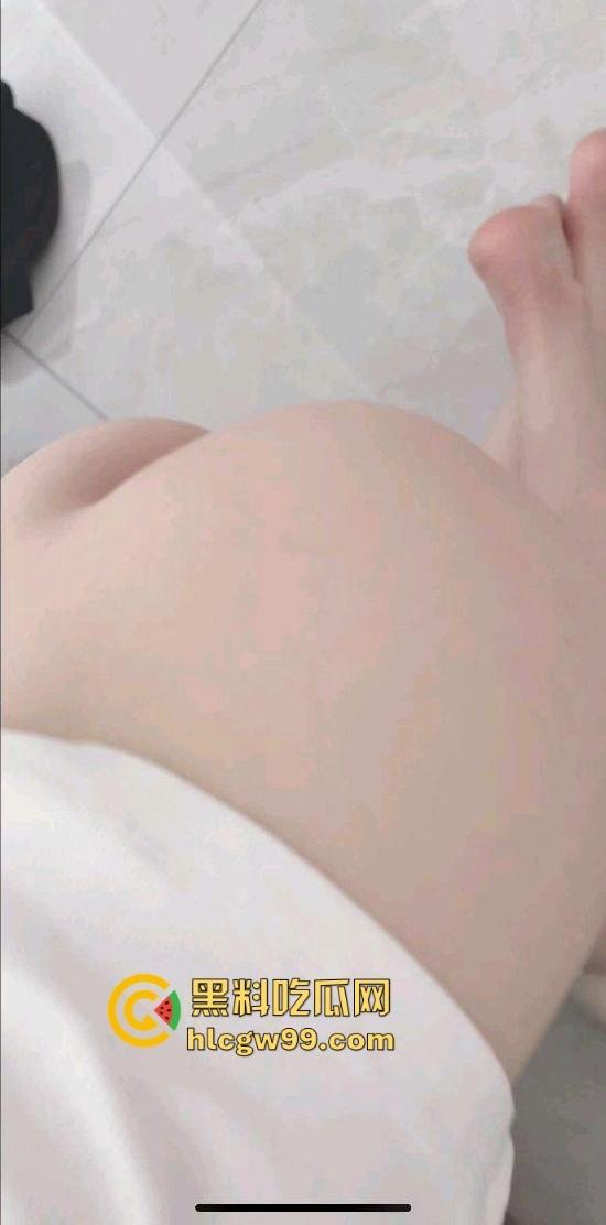 好吃不如饺子,好玩不过嫂子,厨房里得禁忌诱惑,极品瑜伽嫂子和小叔在大哥出差时激情四射,一炮直接上天!-19