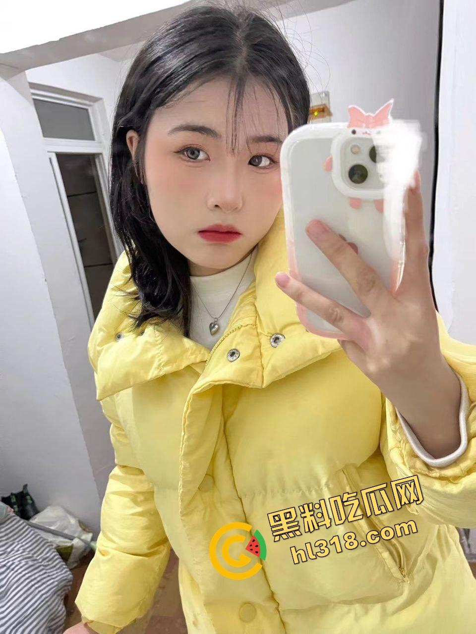 深圳全能业务哥住宅式租妻旅游火到全国,绿帽男亲定价出租老婆,内射人妻多P吃喝玩乐可包月可临时!-15