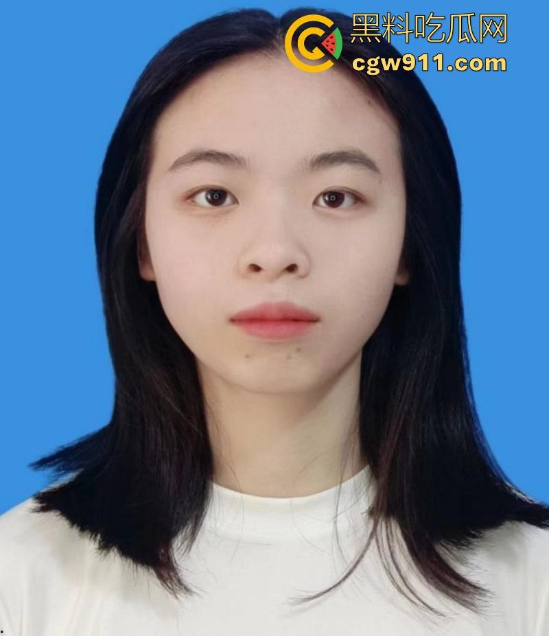 东北大学清纯女大学生【罗铭怡】被金主调教成骚母狗,在校期间拍摄各种露出视频,被主人玩腻后曝光流出!-2