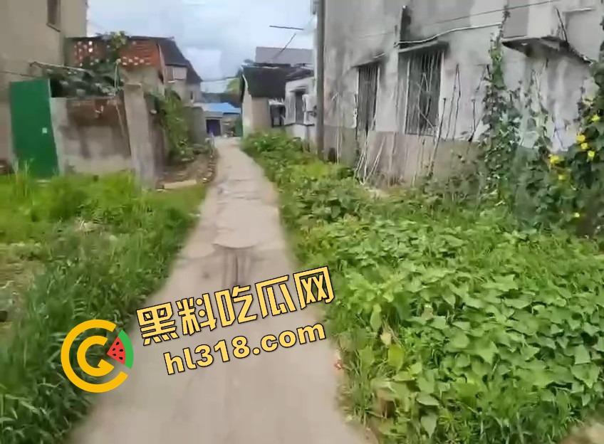 爱情小巷24小时快餐探店需谨慎,支付宝微信成证据链,早起的鸡才有巴吃,别吃个快餐人进去了!-11