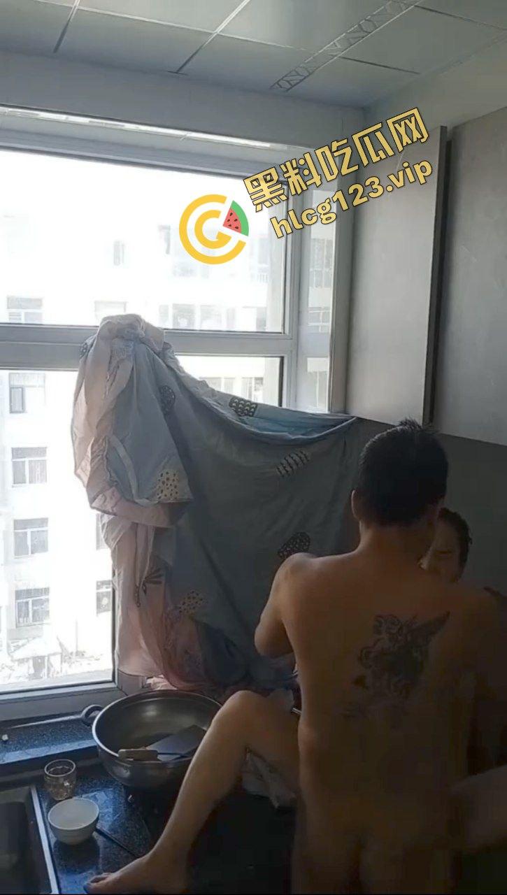 亲身经历原创真实曝光 饥渴少妇『张菲』婚后寂寞难耐 背着老公与老王偷情干炮 丈夫女儿全被蒙在鼓里-11