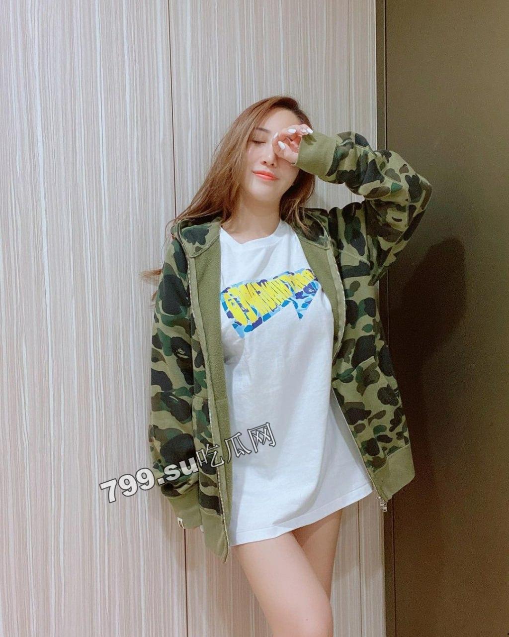 脸书小有名气的大波气质女神与金主啪啪露脸自拍流出~兴奋喘息呻吟被疯狂输出尖叫-14