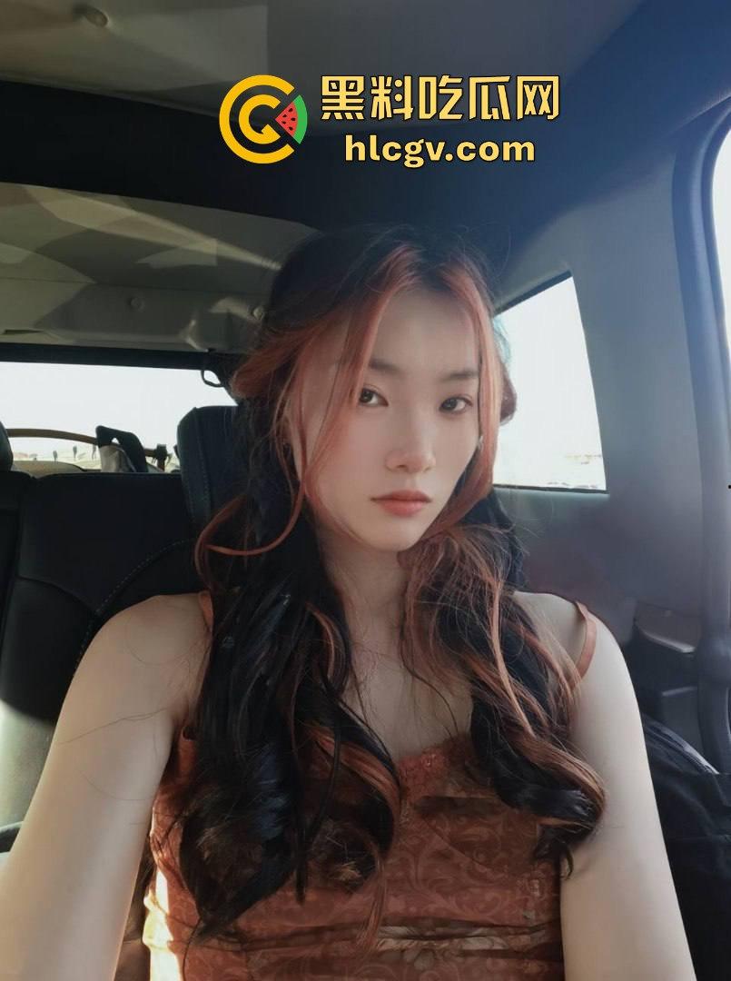 重庆信息科技大学【林薇】网传清纯女神化身外围小母狗?白丝足交、后入打桩,完全颠覆校园形象!-2