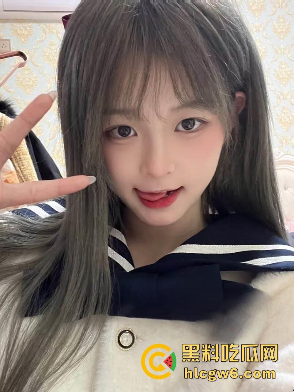 金钱才是男人的终极武器 宁波土豪砸下04年双马尾JK洛丽塔『周余』，天桥下车震蒸桑房后入办公室内射全活解锁！-3