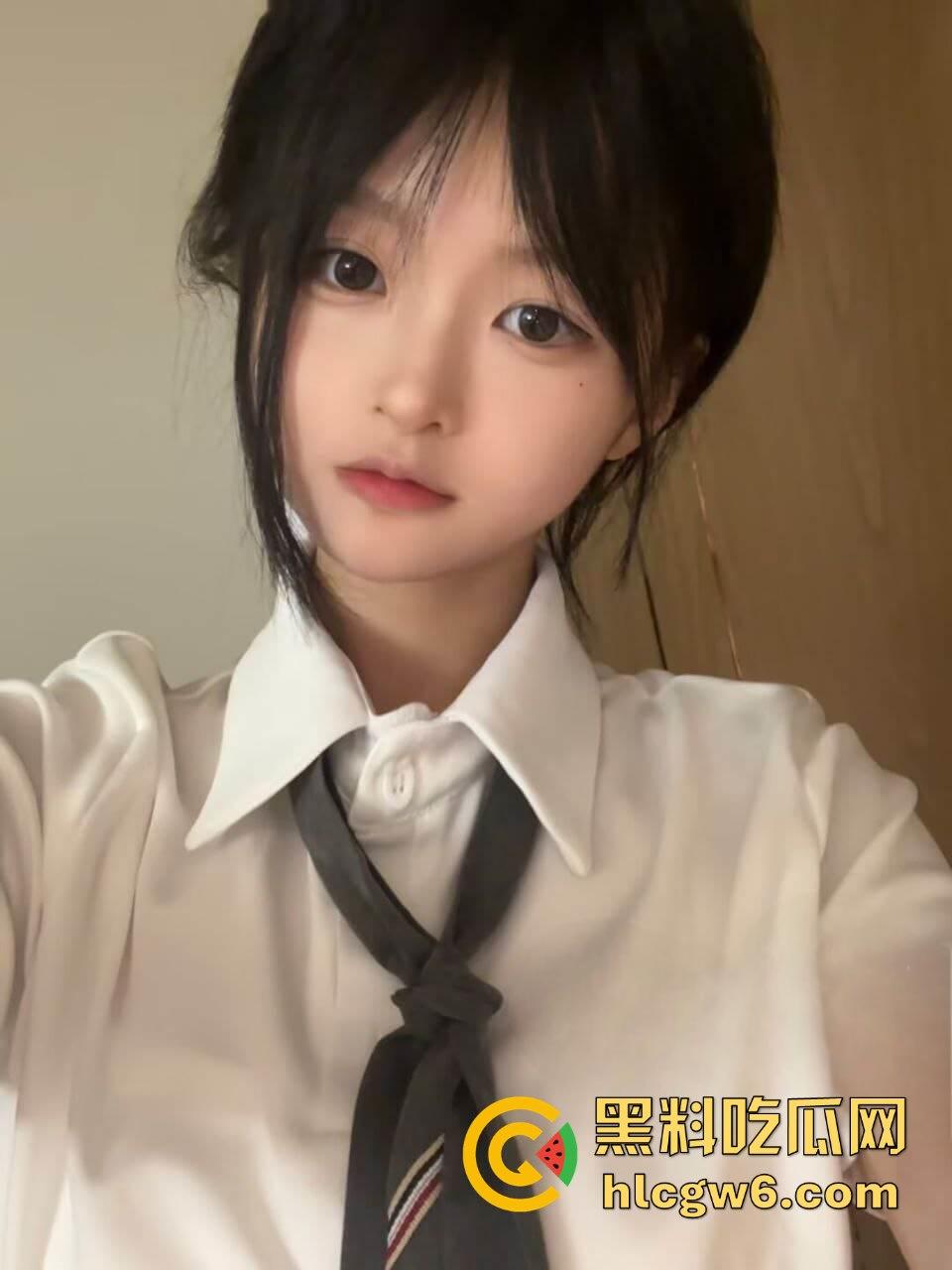 金钱才是男人的终极武器 宁波土豪砸下04年双马尾JK洛丽塔『周余』，天桥下车震蒸桑房后入办公室内射全活解锁！-5