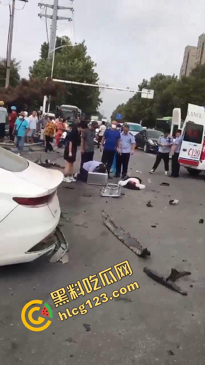 江苏泗洪惊魂一幕!男子送妹妹上学突发疾病,酿成悲剧!-8