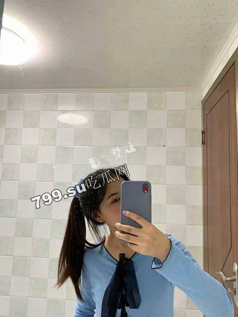 云盘泄密!超高颜值 极品身材 清纯学生妹 与男友啪啪自拍视频被流出-3