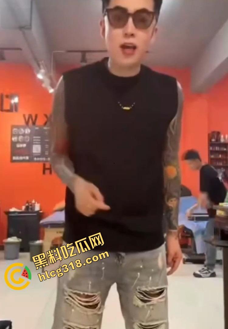 抖音网红『墨心纹画』天津纹身哥往牛子里嵌十几颗珠子,活体狼牙棒爆操婊子爽到嗷嗷叫全程曝光!-4