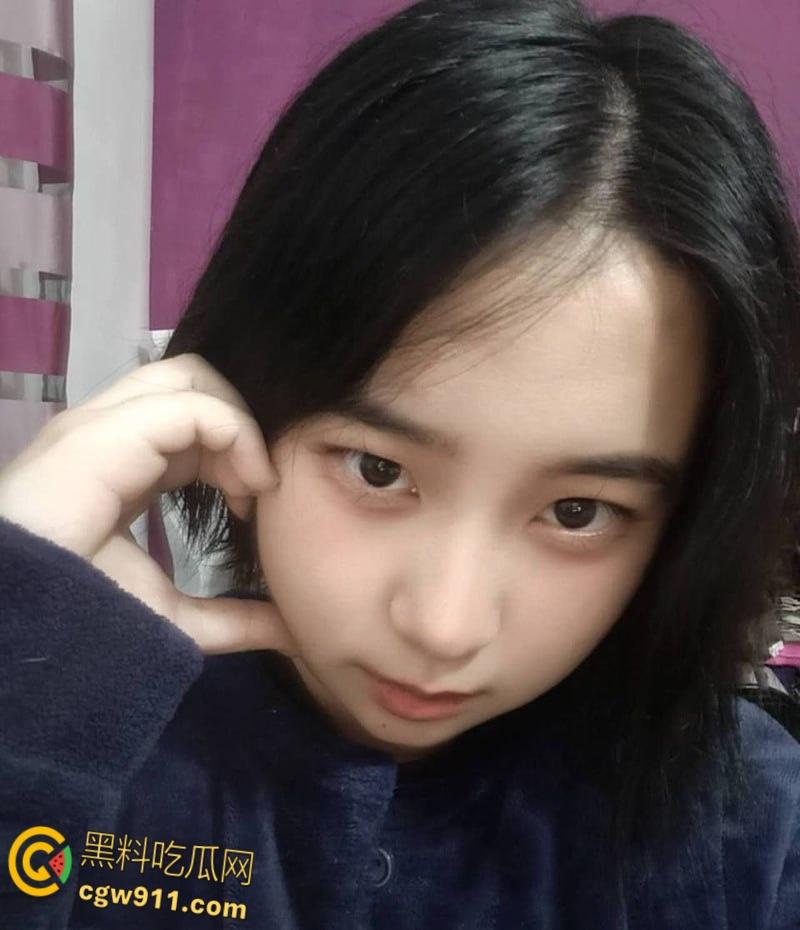 河南洛阳嫩妹【高丽丽】，背着男友偷吃禁果，极品骚穴被大鸡巴狂操，全程露脸高潮到喷汁失神 ！-2