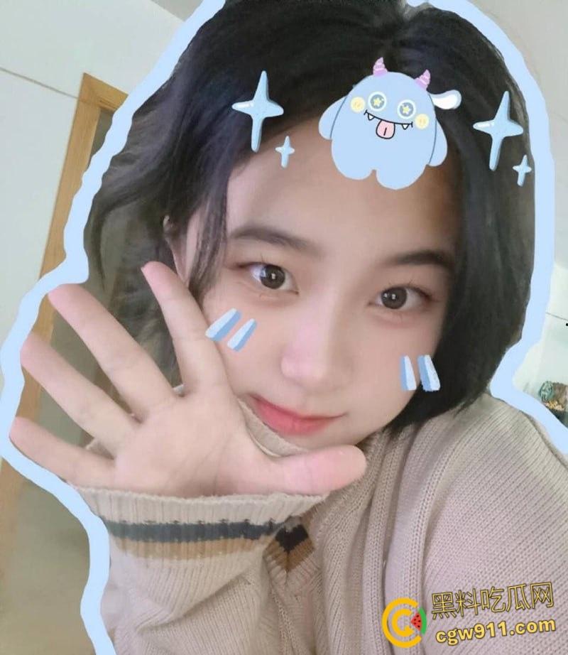 河南洛阳嫩妹【高丽丽】，背着男友偷吃禁果，极品骚穴被大鸡巴狂操，全程露脸高潮到喷汁失神 ！-4