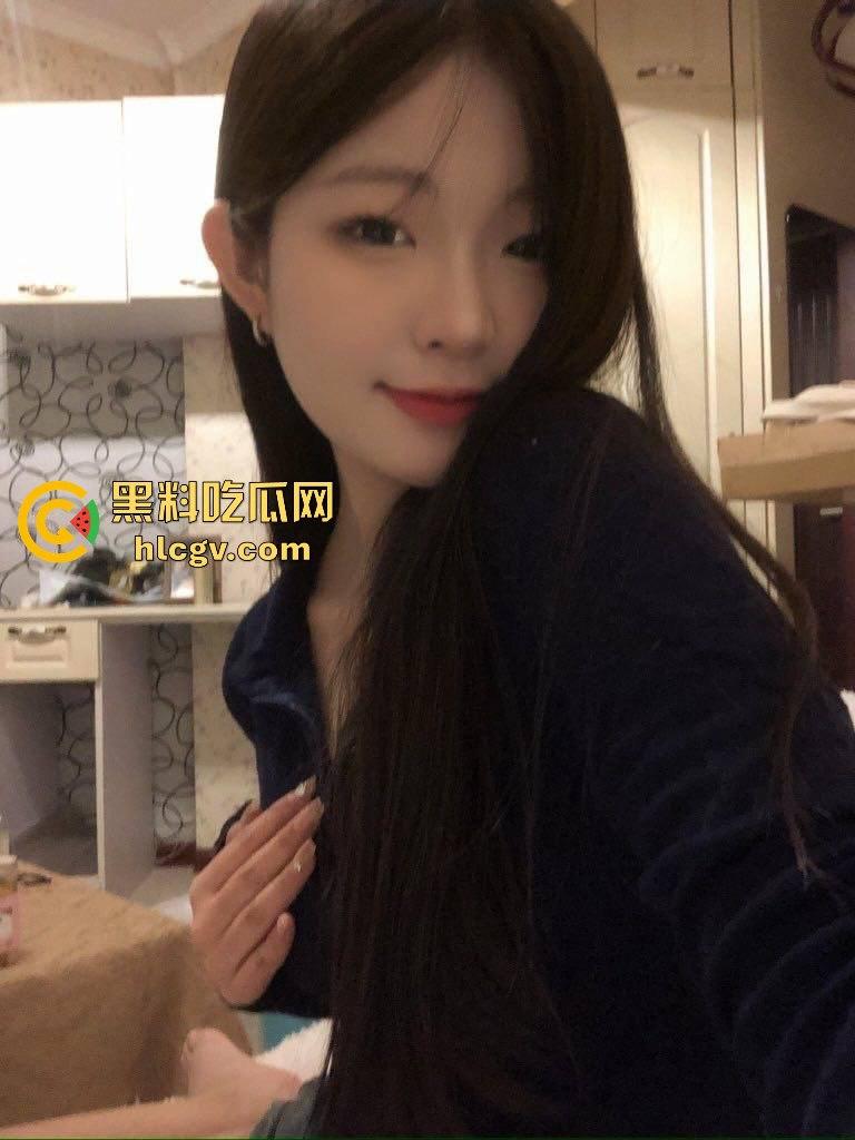 商丘陶瓷学院大二清纯婊『李悦』校外小屋约炮视频流出!大长腿翘着任操,翘臀任男友狂操,玩得又浪又湿!-3