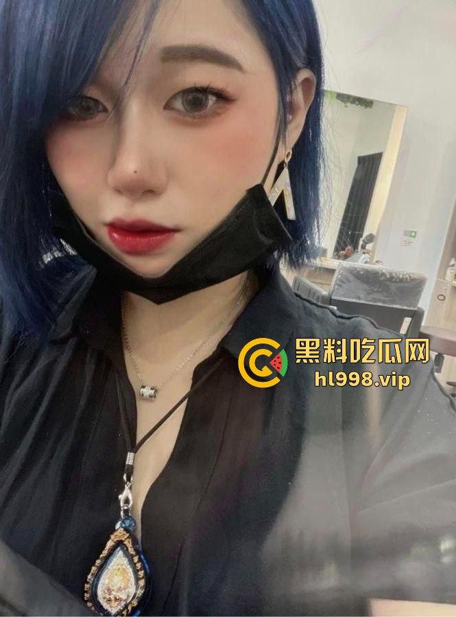 江阴极品人妻【黎萍】自拍骚照约炮,背着老公出轨被发现,私拍视频成国产区素材!-5