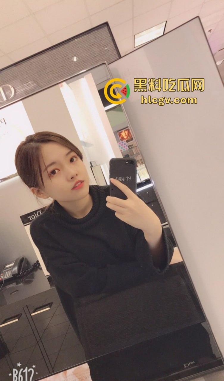 英国留学生【李苗天】不雅性爱自拍流出!和帅哥男友疯狂肉搏,尺度大到让人顶不住!-9