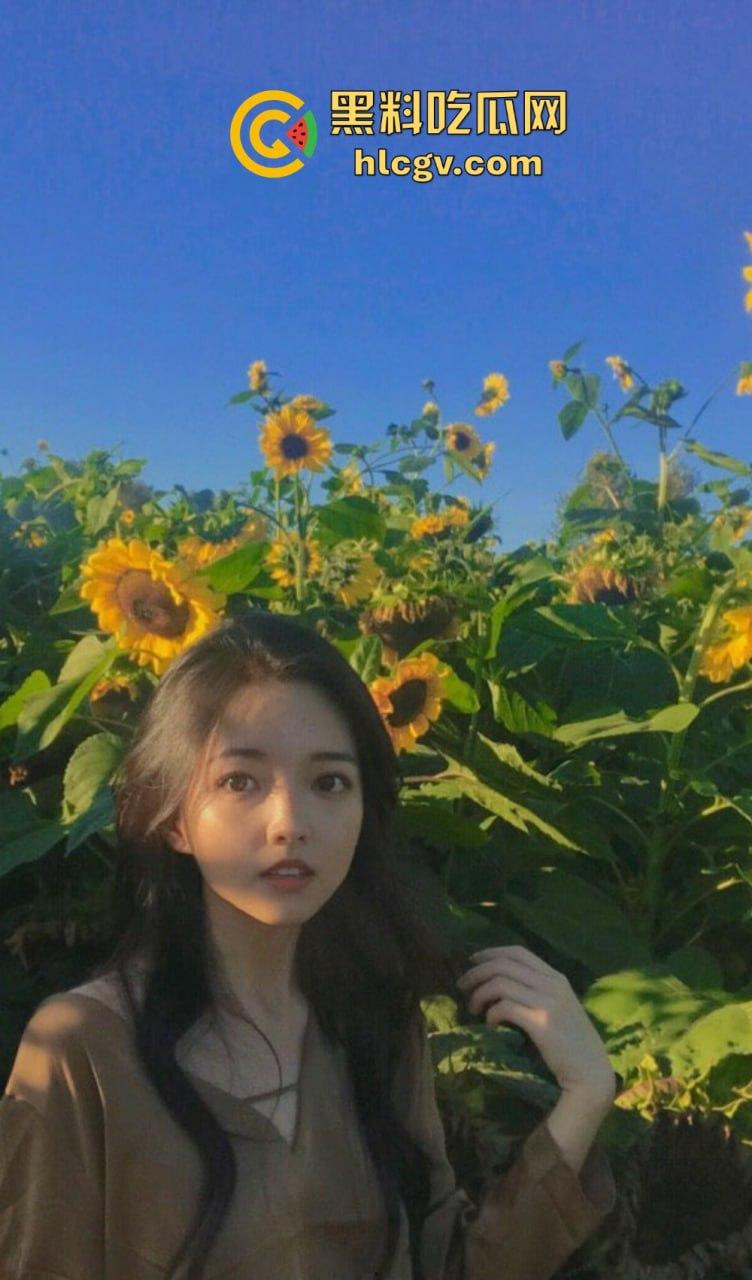 英国留学生【李苗天】不雅性爱自拍流出!和帅哥男友疯狂肉搏,尺度大到让人顶不住!-11