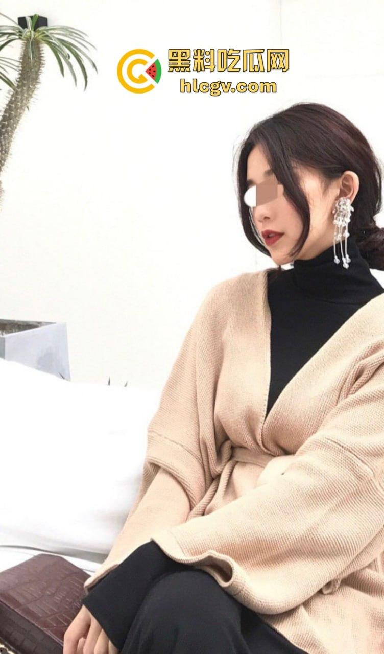 英国留学生【李苗天】不雅性爱自拍流出!和帅哥男友疯狂肉搏,尺度大到让人顶不住!-19