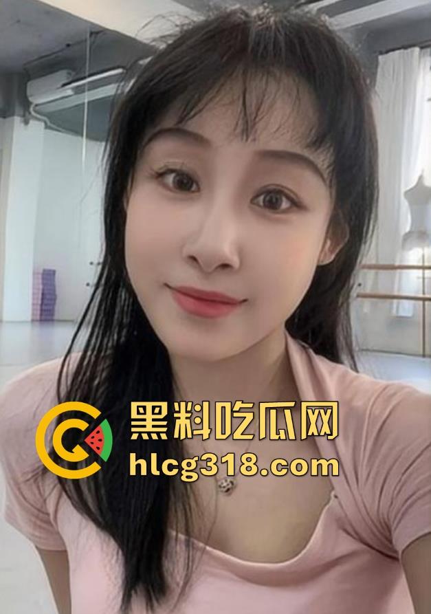 海角乱伦!用筋膜枪挑逗堂姐,巨乳翘臀无套激战,多体位交合激情四溢,深喉舔弄高潮迭起!-3