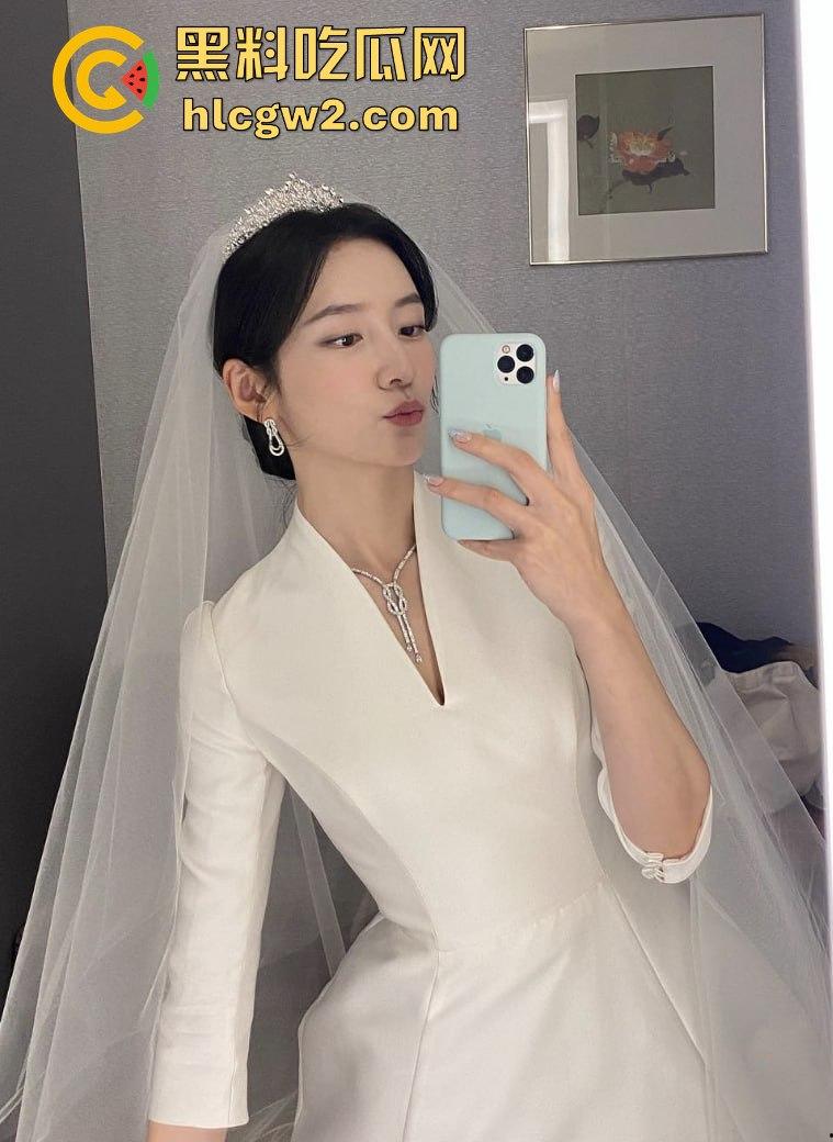 『朴智贤』全裸上演大胆诱惑，『宋承宪』激情相伴！Hidden Face床戏尺度爆表堪比经典三级片！-13