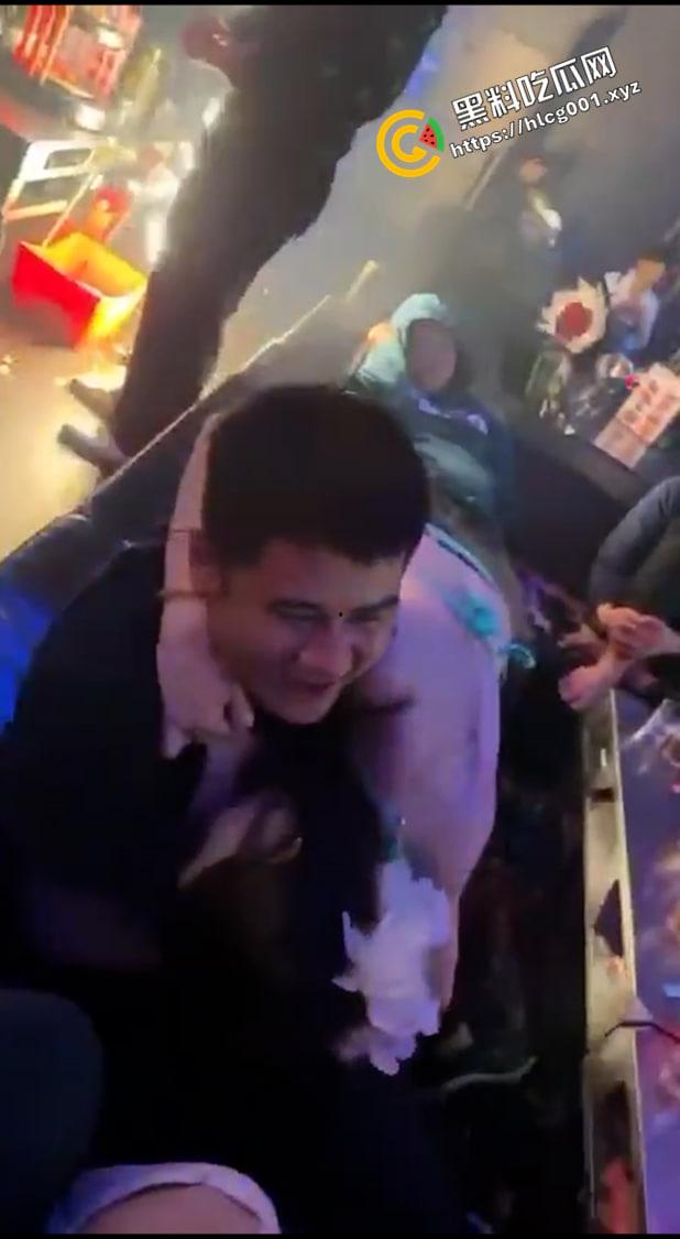 好女孩合集 漂亮妹妹榨干青春最后一滴血 接盘侠做梦都不敢想的场景-7