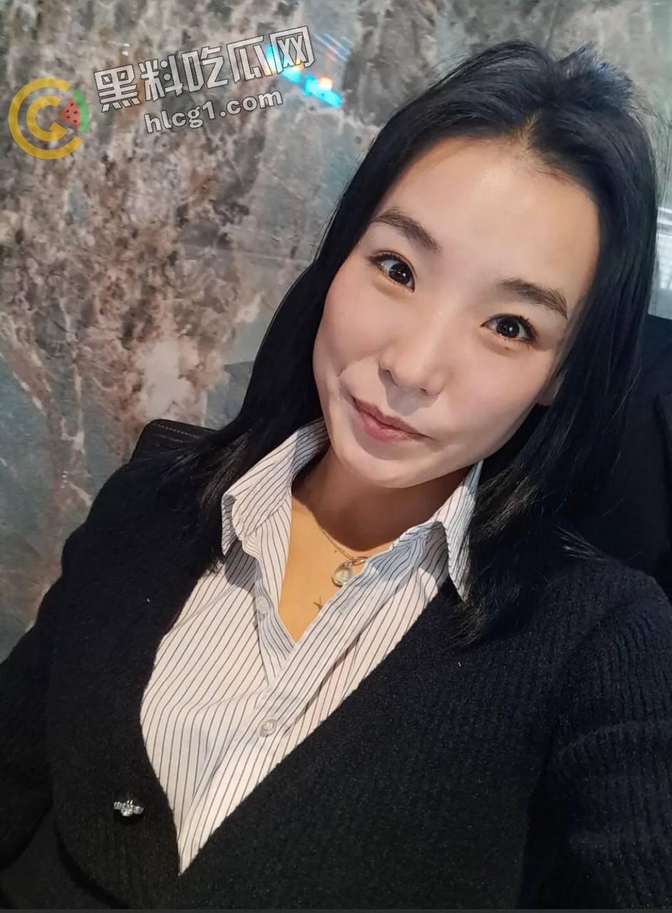 瓜友投稿:呼和浩特健身房拼多多3P女神「黄小芳」:风流成性,男浴3P、球员共欢,热爱3P!-13