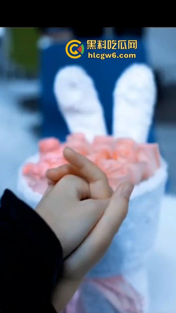 西安欧亚学院大一男学生【郝浚硕】染艾滋后疯狂报复社会 在班级群发布各种炸裂三观的言论令人唏嘘!-16