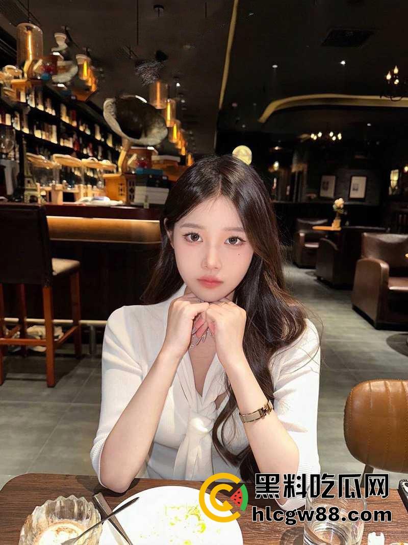 附近人撩到极品176cm高挑女神【孙美美】人妻偷情成瘾,口活暴力深喉超刺激,老公不玩她竟便宜了外人!-1