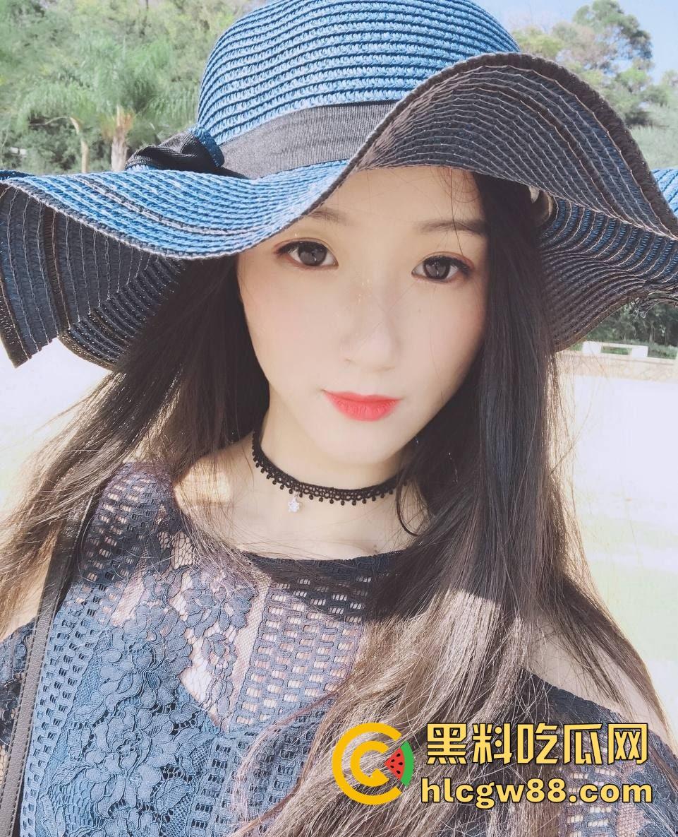 青岛少年宫老师【黄灿灿】沦为教育厅长儿子肉便器,天天被糟蹋写精厕内射,轮流被主子朋友操!-2