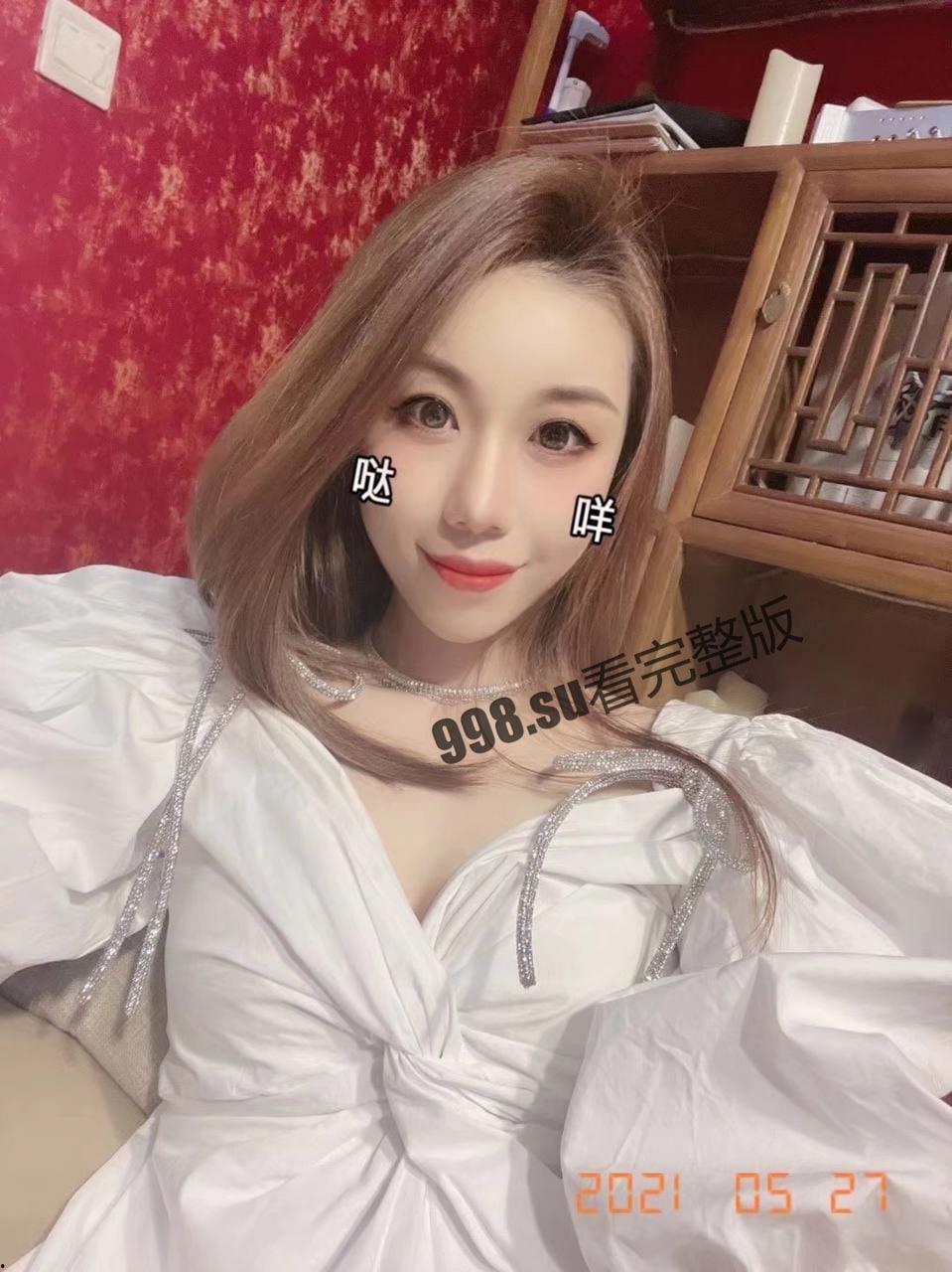 投稿  济南消化科护士  外表纯洁 实则母狗-1