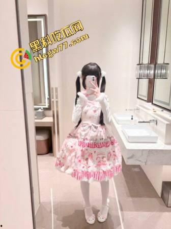 极品女大嫩萝莉【菜菜】双马尾勾魂摆贱态,Lolita娇裙掩不住浪荡嫩缝,细腰翘臀奶子乱蹦,-14