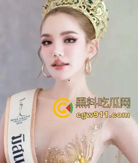 泰国选美皇后【Suphanee Noinonthong】因拍摄色情视频,而在次日失去桂冠,视频内容极其炸裂,黑料独家放送!-2