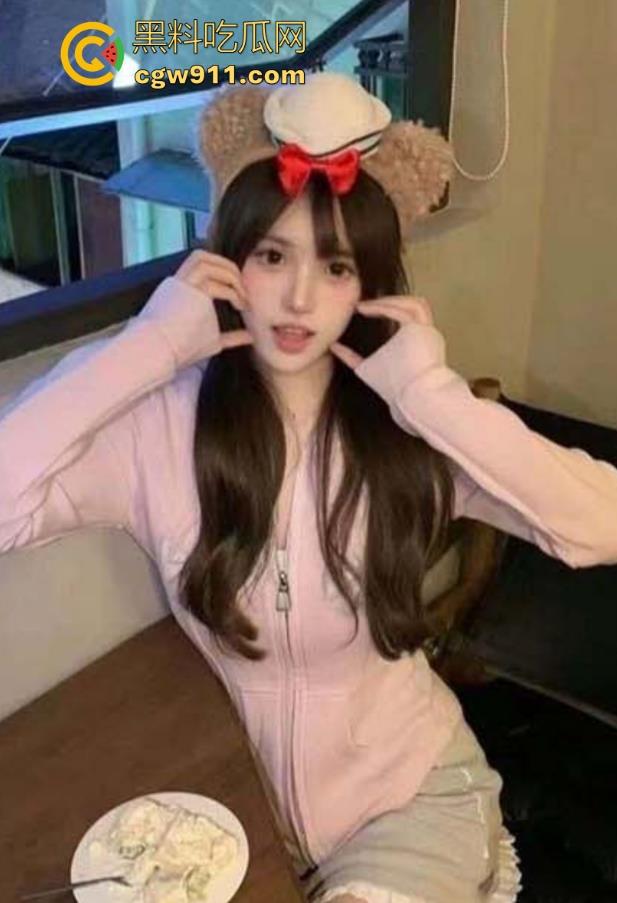 刚下班的OL姐姐酒店约会变玩物，花言巧语哄服，狂操专属尤物，无套内射狠狠的帮这骚逼止痒了！-2