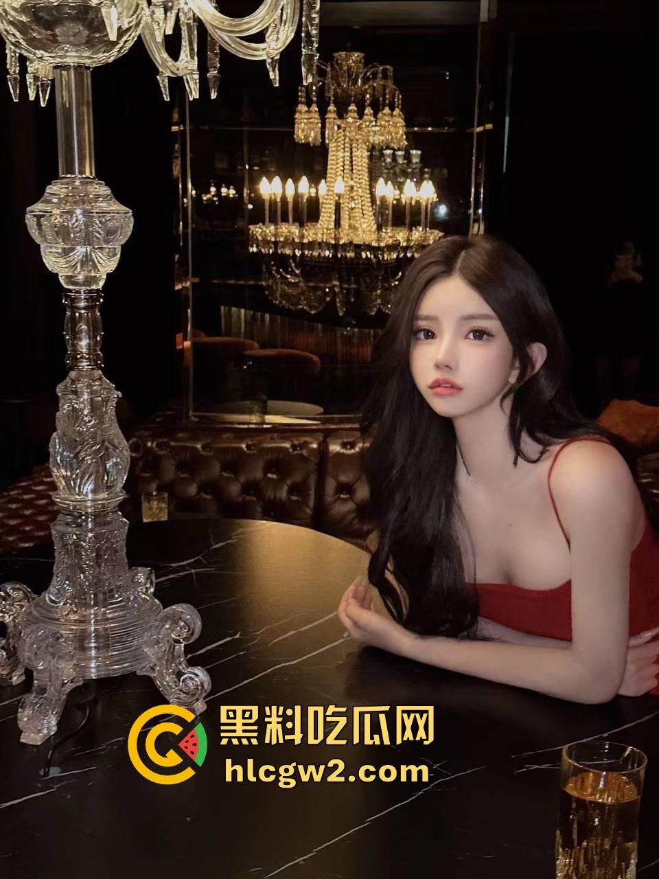 极品颜值女神『万欣雨』被爆操实录流出 私下竟是金主专属母狗,各种爆操配合销魂,穷人高攀不起的精盆!-2